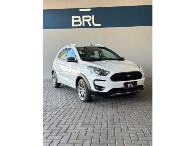 Renault Kwid Outsider 1.0 Flex 12V 5P Mec. 2020