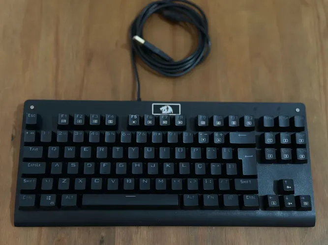 Teclado Redragon Dark Avenger V2