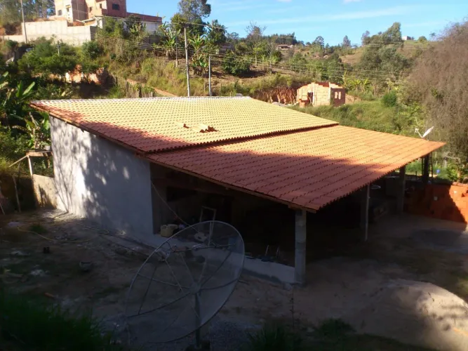 Chácara em paraibuna 