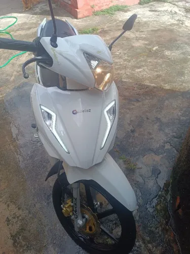 Avelloz az1 50cc
