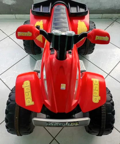 QUADRICICLO ELÉTRICO BANDEIRANTES 12 V
