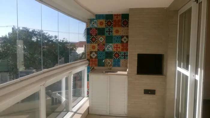 Apartamento para aluguel com 140 metros quadrados com 3 quartos