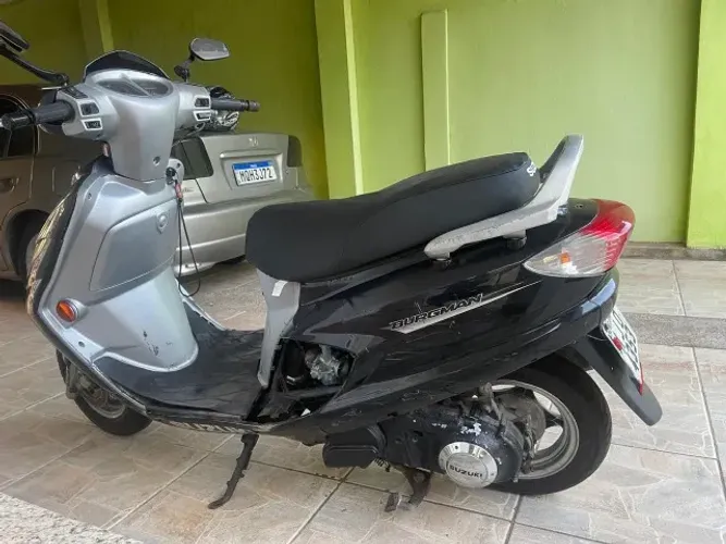 Moto Suzuki 125 ano 2009