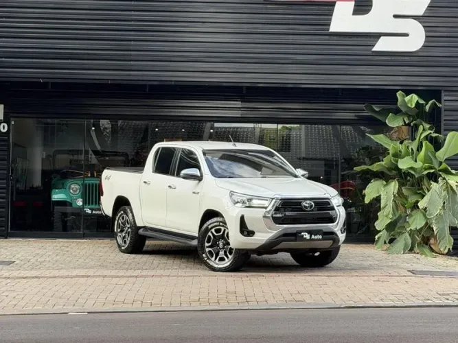 Toyota Hilux CD SRX 4X4 2.8 TDI 16V Diesel Aut. 2021