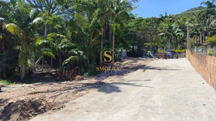 terrenoà venda na vargem do bom Jesus