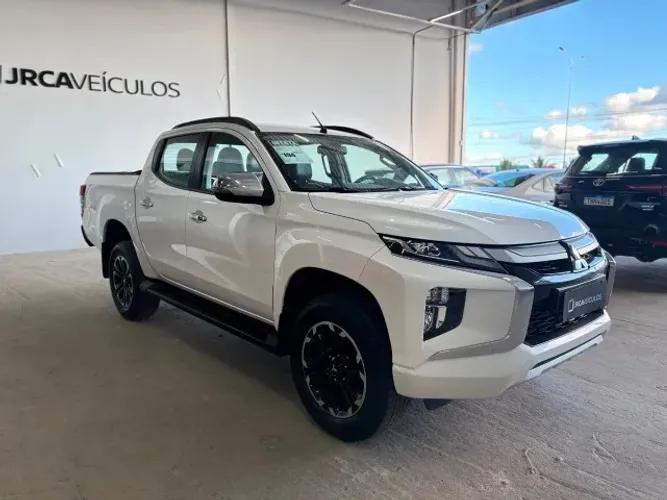 Mitsubishi L200 Triton Sport HPE 2.4 CD Diesel Aut. 2024