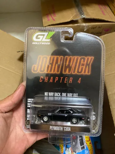 Green light Hollywood John wick charter 4 Plymouth Cuda