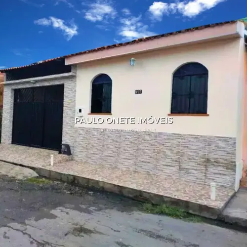 CASA EM PETRÓPOLIS - CONJUNTO VALE DO AMANHECER