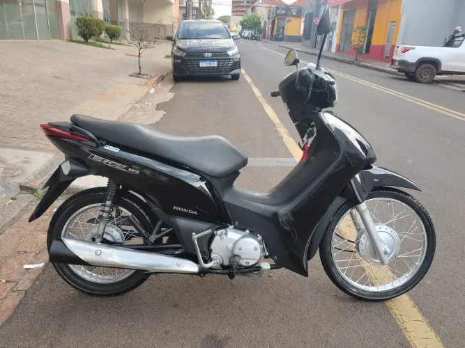 biz 125 es