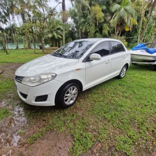 Chery Celer Sedan 1.5 16V Flex 5P 2015