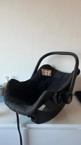 Bebê conforto