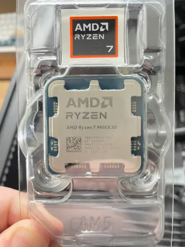 Processador Ryzen 7 9800X3D