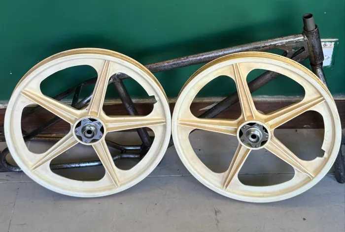 Rodas nylon 20? para bmx antiga