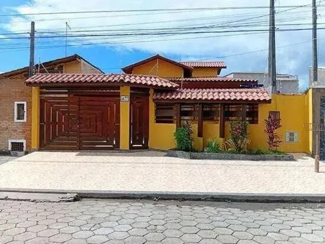 Casa à venda em Caraguatatuba, Praia das Palmeiras, com 4 quartos, 238,11m²