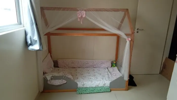 Cama Montessoriana infantil 