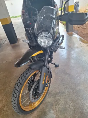 Moto himalayan 450 Premium abaixo da tabela sem câmara impecável