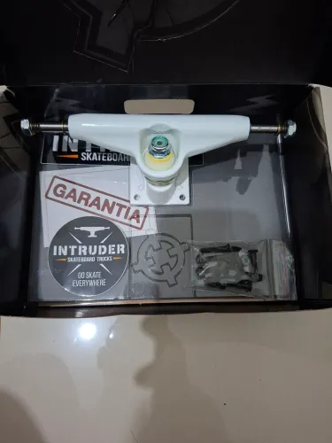 Truck intruder mid 139 original sem uso zero na caixa ? 