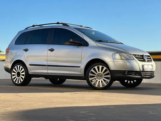 Volkswagen Spacefox 1.6 Trendline Total Flex 8V 5P 2010