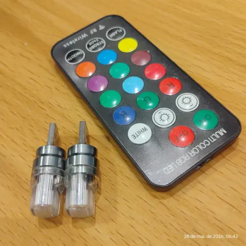 Par LED T10 RGB Novo 