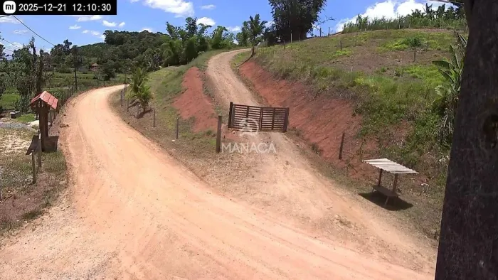 Venda de Chácara com ótima estrutura em São João do Itaperiú