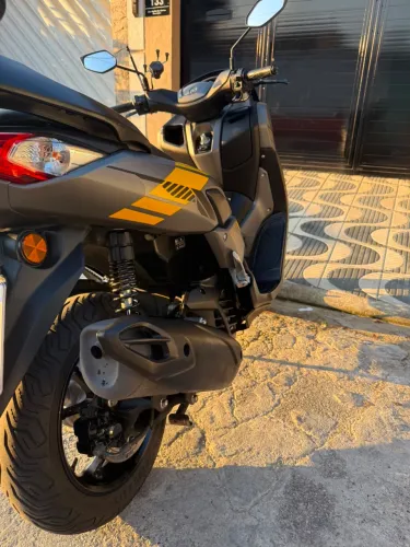 Vendo moto toda revisada.
