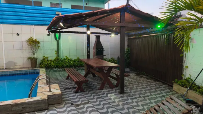 Vendo casa em Pau Amarelo, piscina com 2 pontos comerciais 