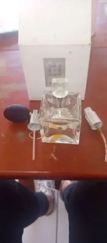 Frasco Lily Essence O Boticário 75ml. Raridade, versão clássica com borrifador de pêra.
