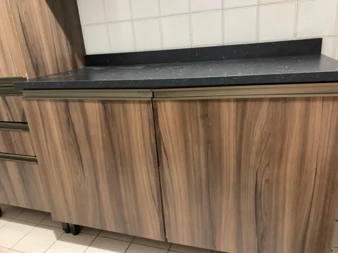 Armário de cozinha completo
