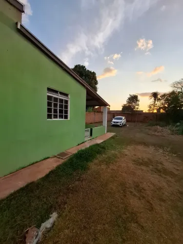 CASA A VENDA.