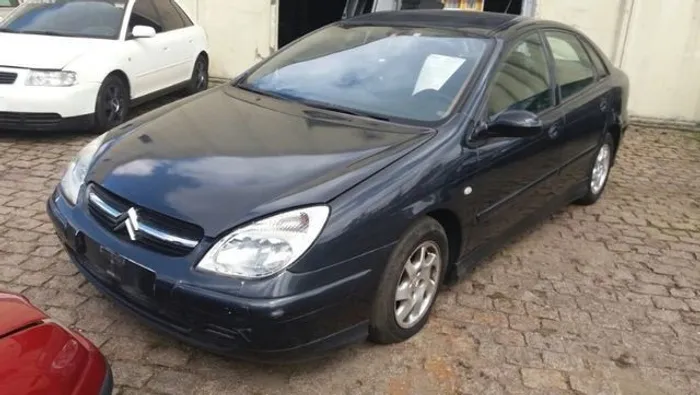 Sucata Citroen C5 2.5 2004/2005, para retirada de peças