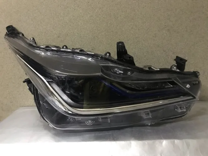 Farol Corolla Altis Híbrido friso azul( o par))