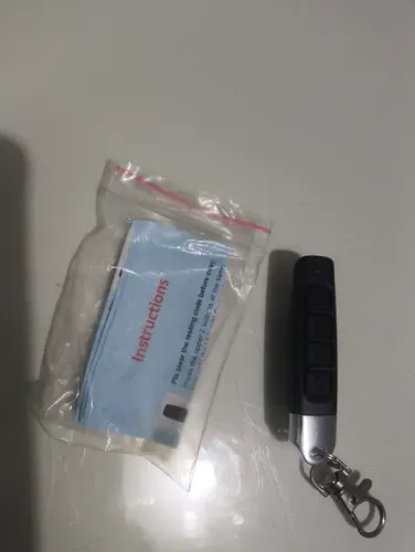 Controle Remoto Universal para Portão Eletrônico - Novo