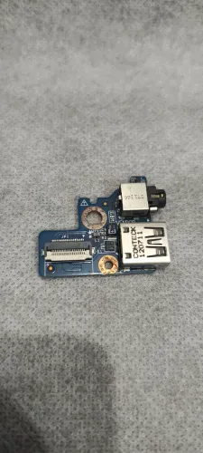 Placa com USB e Fone HP FOLIO 13 2000 QAZ60 LS-8042P
