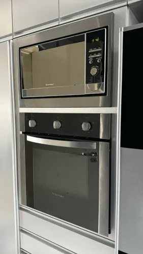 FORNO A GÁS ELECTROLUX OG7MX EMBUTIR INOX 220v