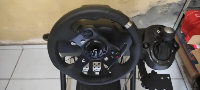 VOLANTE G920 DRIVING FORCE + CAMBIO