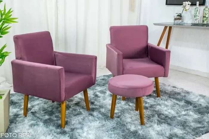 Poltronas e Puff em Veludo Uva - Conforto e Elegância rf54