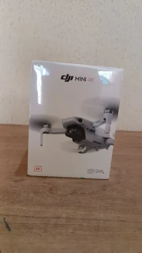 Drone MINI 4K ,DjI , 'Novo Lacrado'.