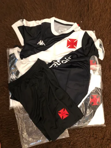 Vasco - camisa e calção tam G