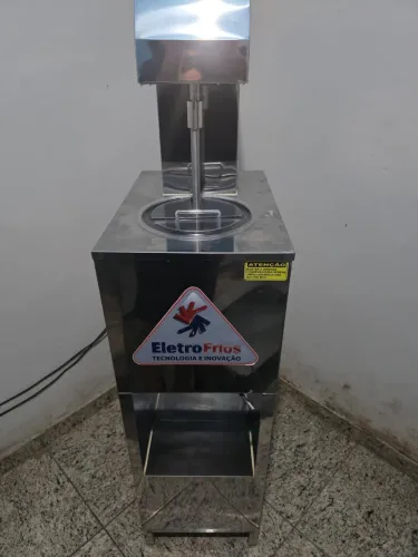 SOLUÇÃO  PARA EMPRENDER vendo máquina sorvete  INCLUSO (Batedor)