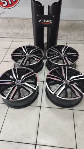 jogo roda volvo xc 60 aro 20x8 5x108 45et preta brilhante seminova