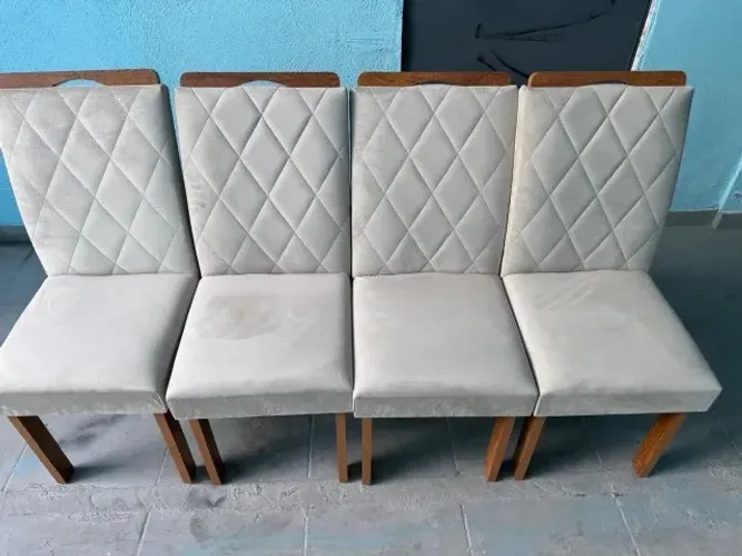 Kit Cadeiras Giulia Estofadas Tecido Veludo Boareto