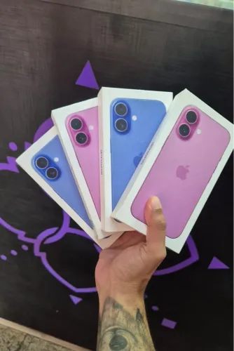 iPhone 16 128gb, azul e rosa 