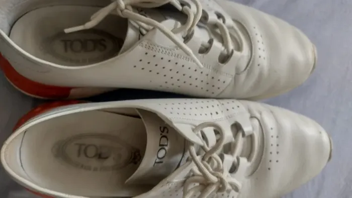 Tenis branco italiano em couro tods 40/41