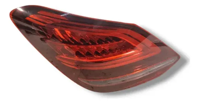 Lanterna Traseira Esquerda Mercedes C200 2018 2019 2020