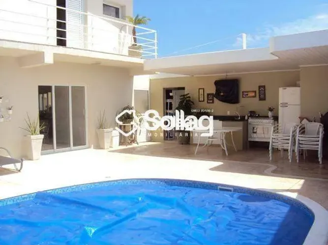 Casa para comprar em Valinhos - SP no Bolsão de Segurança Terra Nova.