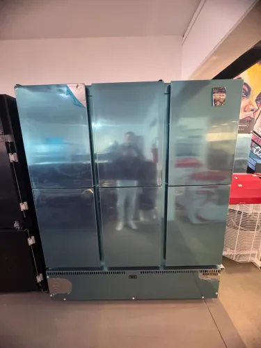 Geladeira Industrial com 6 Portas