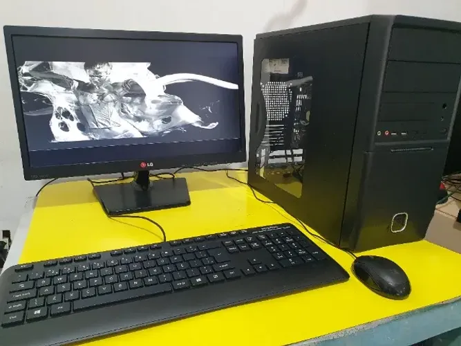 Gabinete CPU Gamer GameTec  Phenom II X4 960T QUATRO NUCLEOS         R$ = 387,00