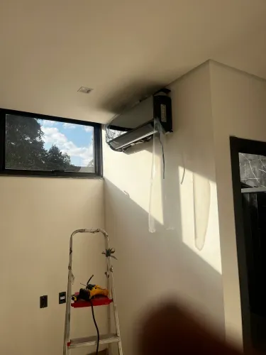 Manutenção e Instalação de Ar-Condicionado