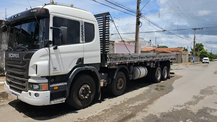 Scania P310 8x2 2012 bitruck automático