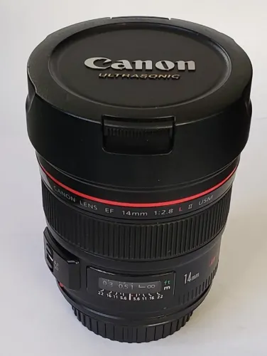 Lente Canon Ef 14mm Ii F/2.8 Usm (Usado)